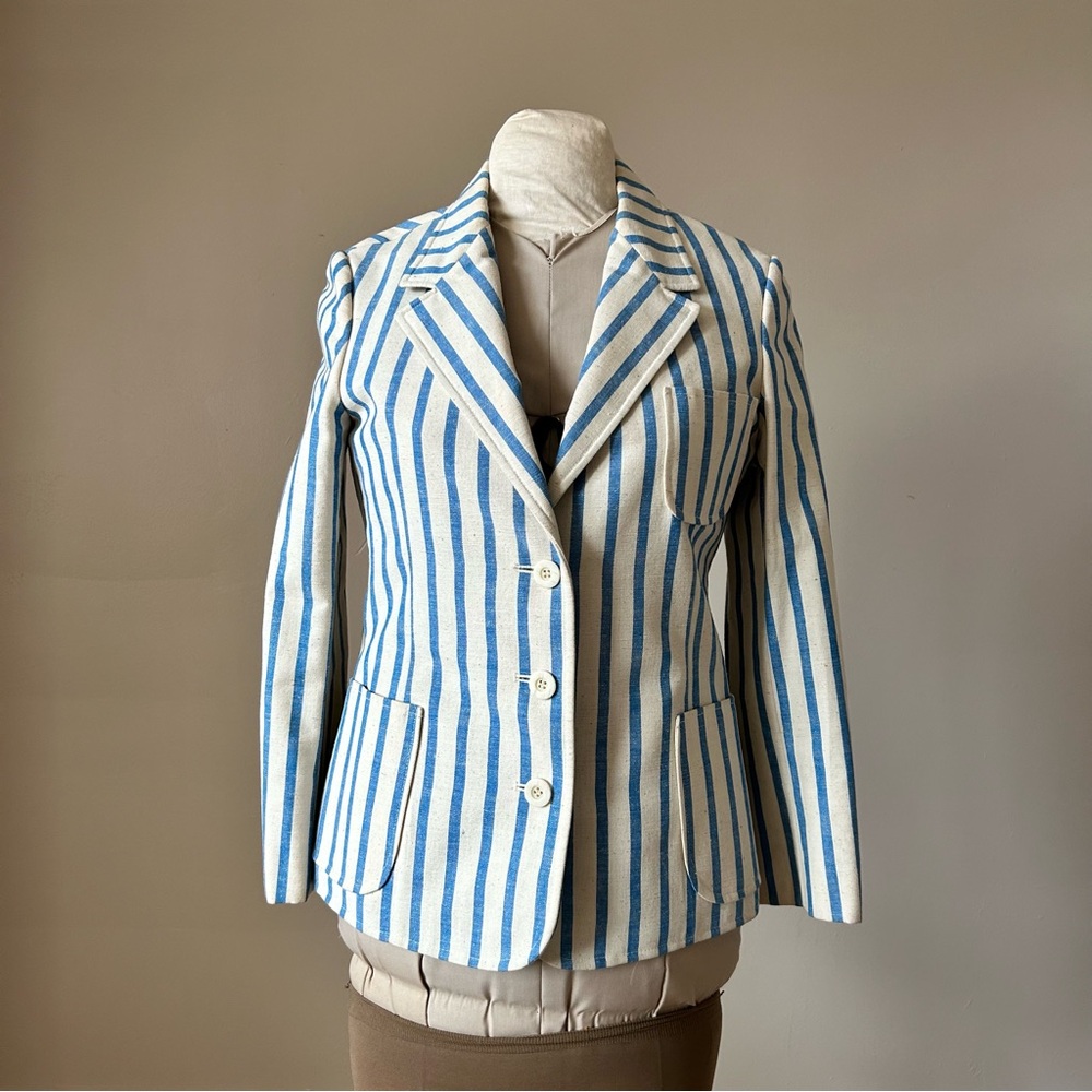 Ann Klein Blue and White Striped Blazer with Notched Lapel